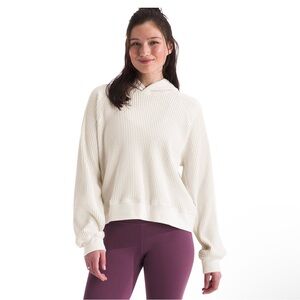 The North Face Women's Cream Hoodie/Pullover